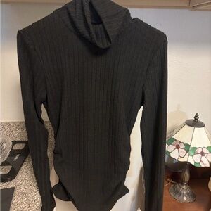 Body con Black Turtleneck Sweater